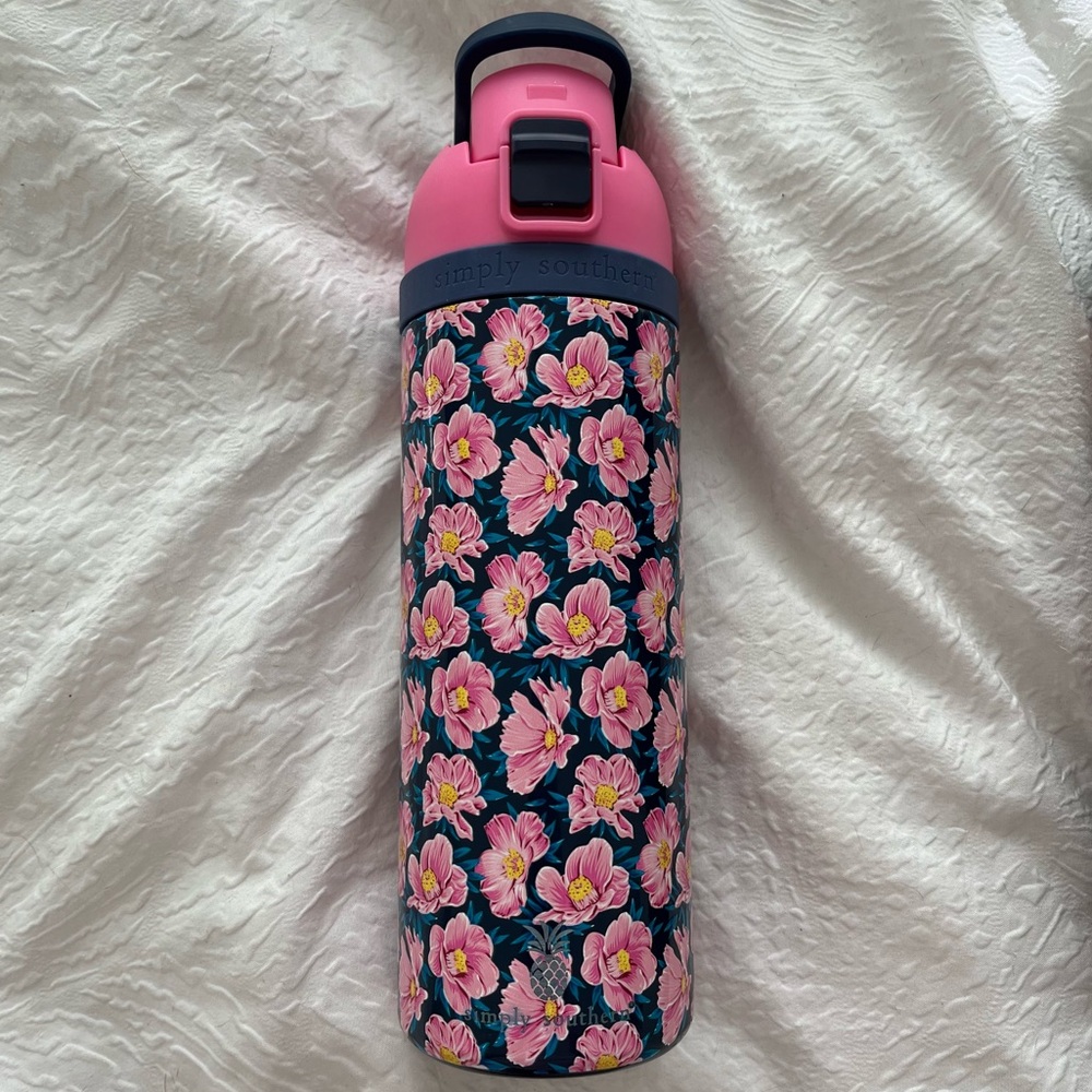 NEW Simply Southern Pink and Blue Floral Tumbler NWT